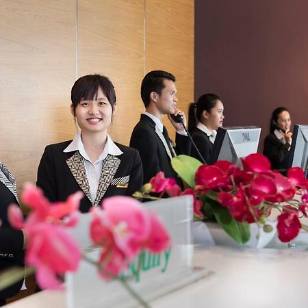 Kingwood Hotel Сибу Экстерьер фото