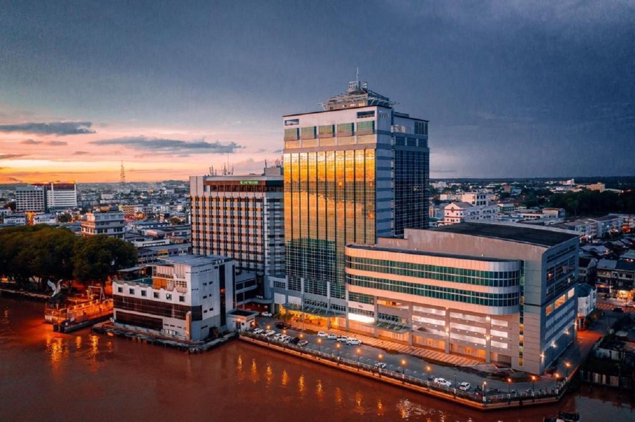 Kingwood Hotel Сибу Экстерьер фото