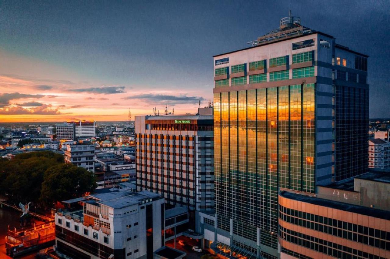 Kingwood Hotel Сибу Экстерьер фото