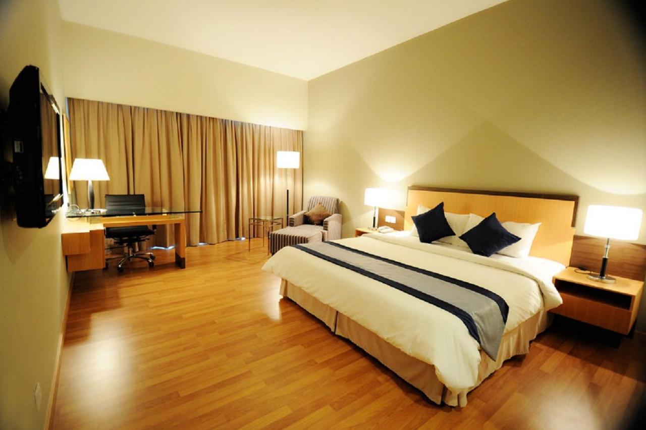 Kingwood Hotel Сибу Экстерьер фото